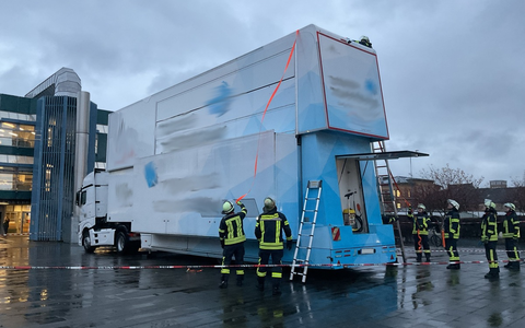 FW-BN: Defekter Showtruck löst Feuerwehreinsatz aus - Foto: presseportal.de