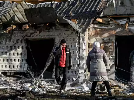 Die südostukrainische Industriestadt Saporischschja ist regelmäßig Ziel russischer Angriffe mit Gleitbomben und Raketen. (Archivbild) - Foto: -/Ukrinform/dpa