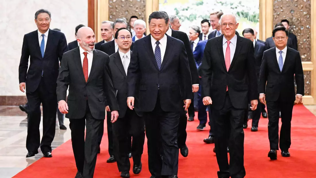 Xi Jinping, Präsident von China, empfing im März Vertreter von Wirtschaft und Wissenschaft aus den USA. Neun Prozent der US-Bürger sehen China als wertvollsten Verbündeten der USA. (Archivfoto) - Bild: Shen Hong/XinHua/dpa