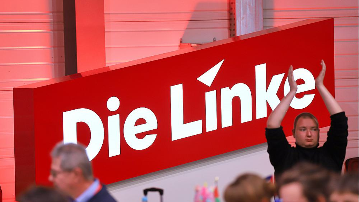 Linken-Logo auf Parteitag (Archiv) - Foto: über dts Nachrichtenagentur