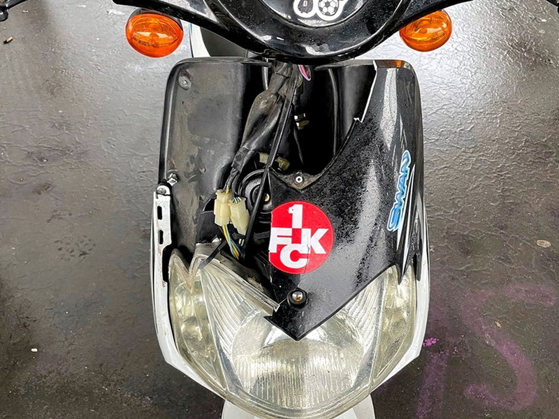 POL-PPWP: Mofa gestohlen und beschädigt abgestellt - Foto: presseportal.de