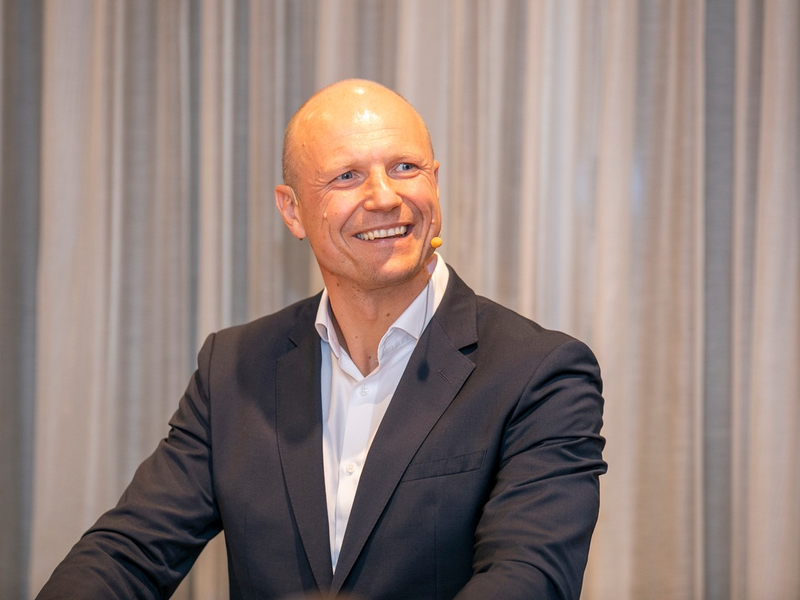 DEKRA trotz globaler wirtschaftlicher und politischer Krisen auf Kurs / Mit anhaltendem Umsatzplus ins Jubiläumsjahr - Foto: presseportal.de