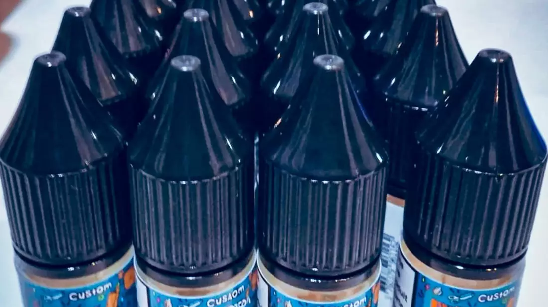 HZA-OL: ZOLL: Unversteuerte E-Liquids sichergestellt - Bild: presseportal.de