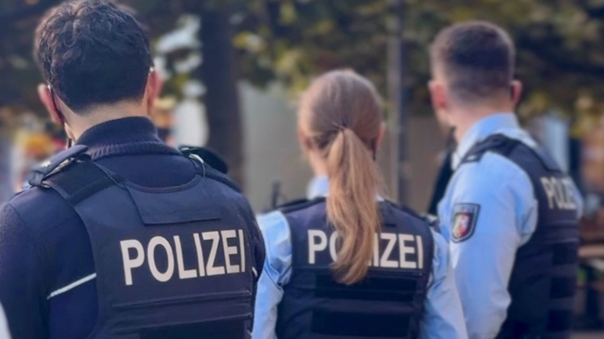 POL-EU: Über 1.000 kontrollierte Personen und rund 30 Festnahmen: Positive Bilanz der strategischen Fahndung - Foto: presseportal.de