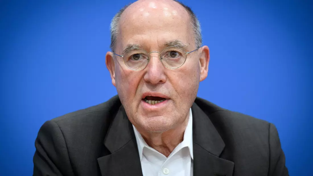 Der langjährige Bundestagsabgeordnete Gregor Gysi hatte die Mission Silberlocke aungekündigt. - Bild: Bernd von Jutrczenka/dpa