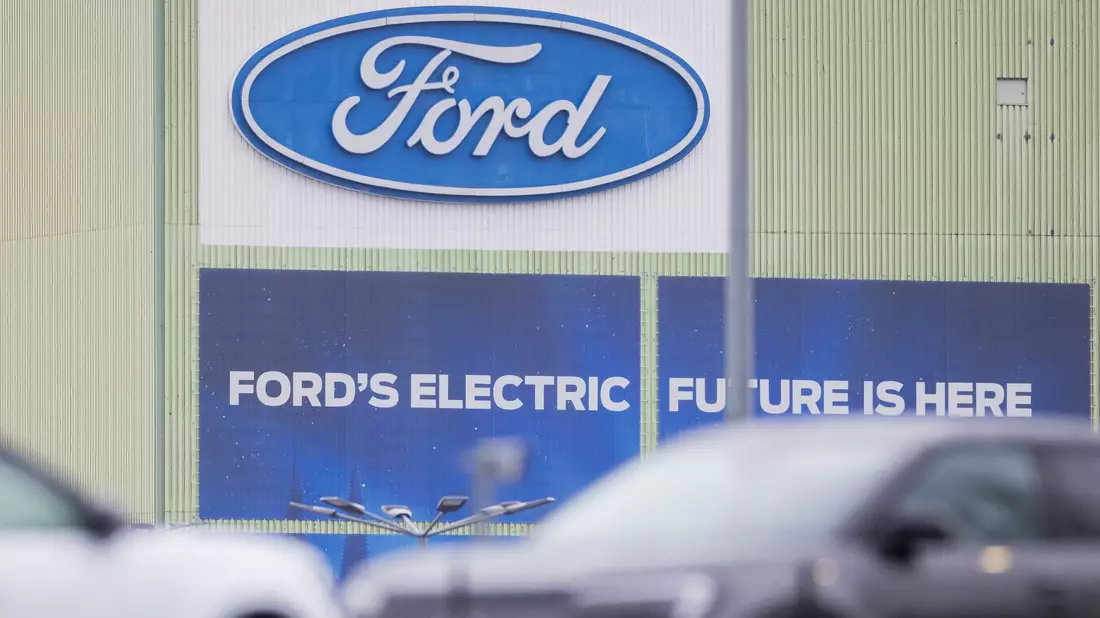 Insgesamt peilt Ford in Europa den Abbau von 4.000 Stellen an, 800 davon in Großbritannien und 300 in anderen EU-Staat.  - Bild: Rolf Vennenbernd/dpa
