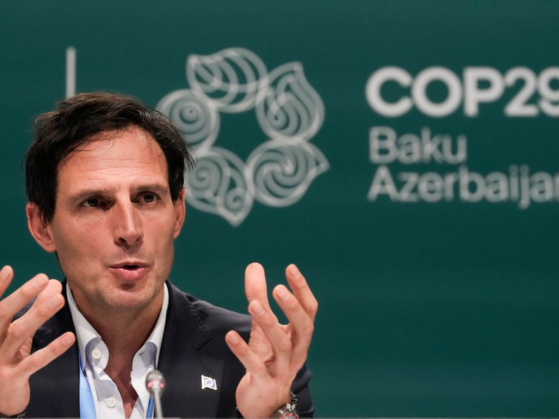 Stiller Protest auf der Weltklimakonferenz. - Foto: Rafiq Maqbool/AP