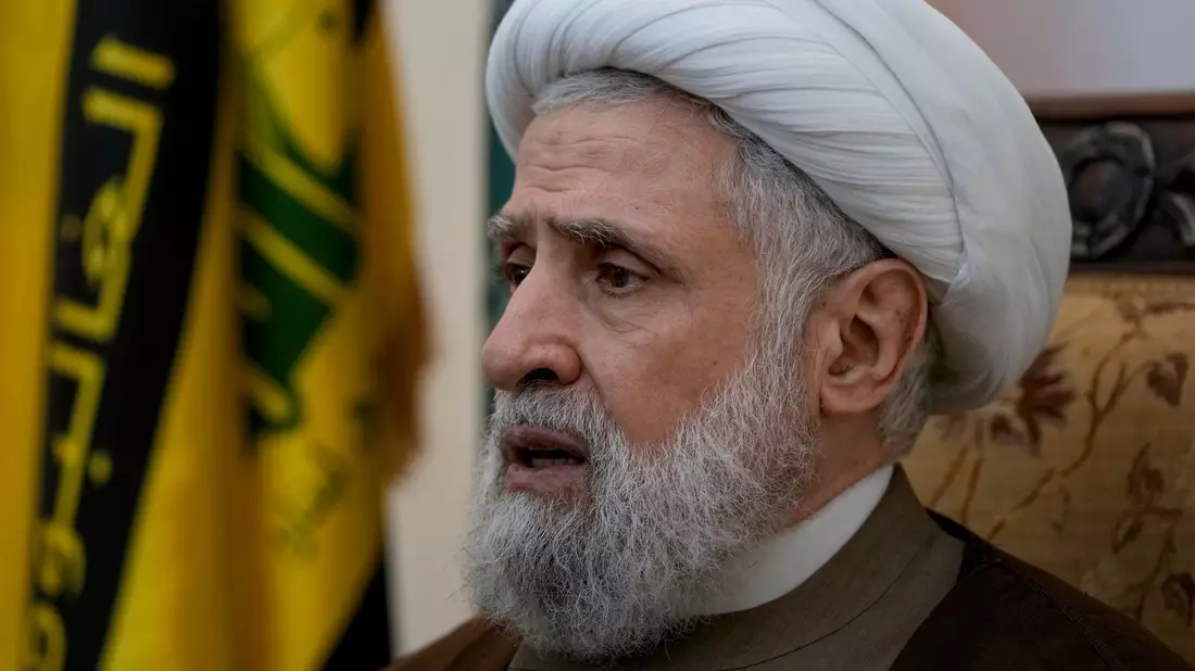 Hisbollah-Chef Kassim verspricht: Die Miliz kämpft während der Verhandlungen weiter. (Archivbild) - Bild: Bilal Hussein/AP/dpa