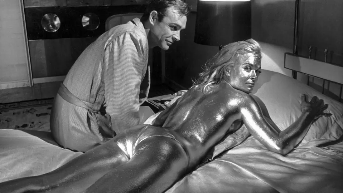 Vic Flicks Gitarrenspiel war in den 60er Jahren in mehreren James-Bond-Filmen zu hören, auch in «Goldfinger» von 1964. - Bild: Str/KEYSTONE/dpa
