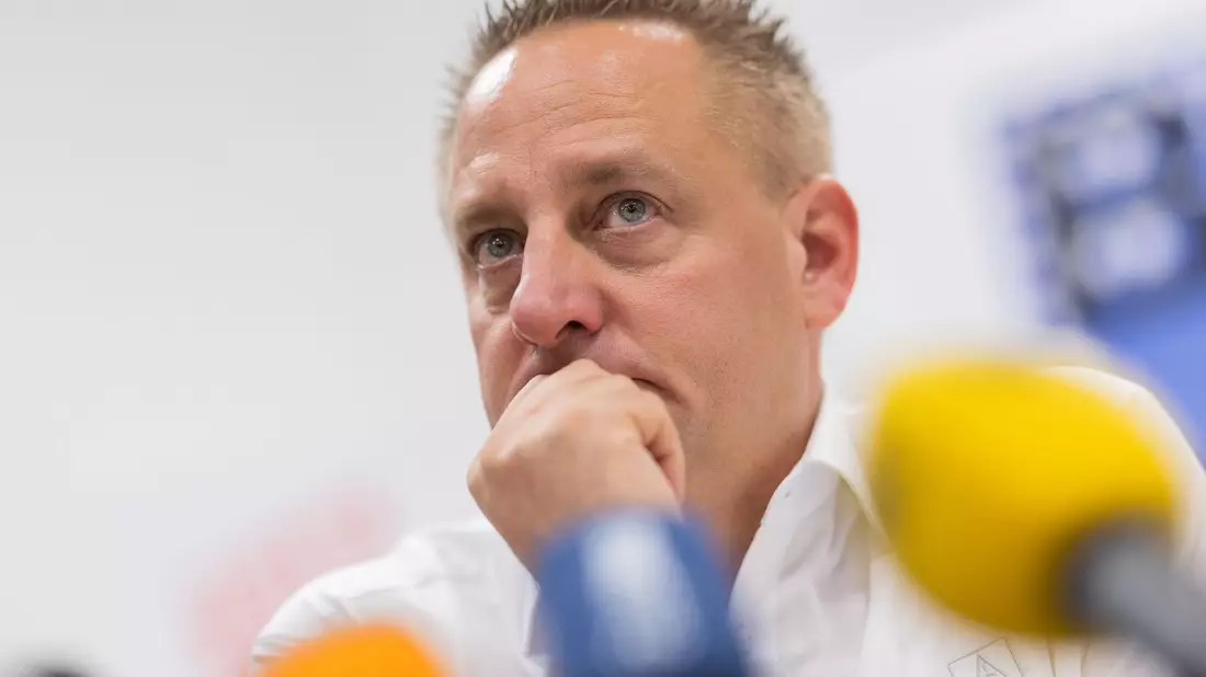  Der Betriebsrat von Ford kündigt «erbitterten Widerstand» gegen den geplanten Stellenabbau bei dem US-Autobauer an. - Bild: Rolf Vennenbernd/dpa