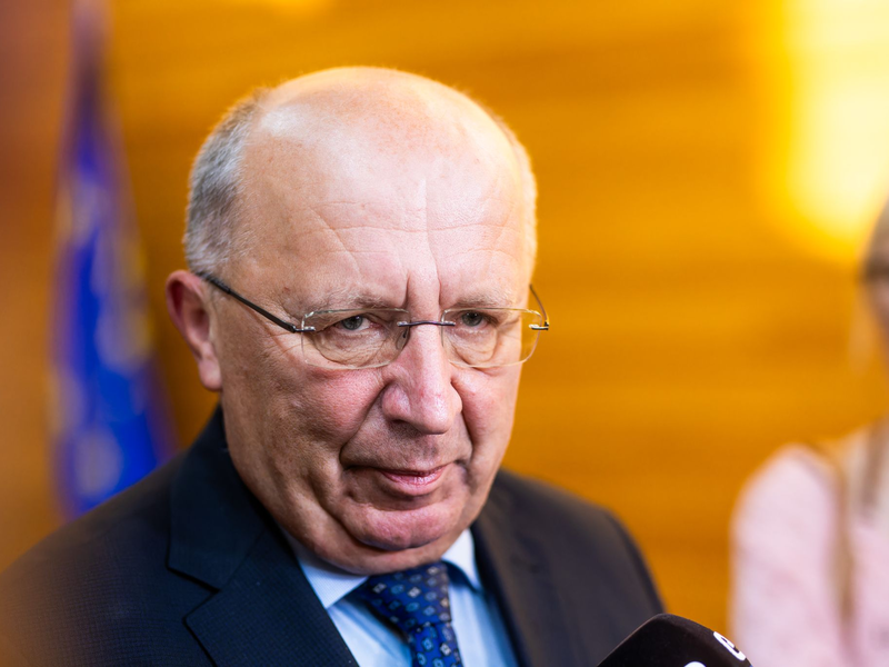 Soll die europäische Rüstungsindustrie stärken: Andrius Kubilius. (Archivbild) - Foto: Philipp von Ditfurth/dpa