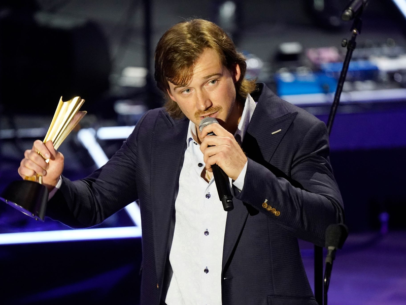 Morgan Wallen holt den CMA-Spitzenpreis, fehlt aber bei der Show. (Archivbild)  - Foto: Mark Humphrey/AP/dpa