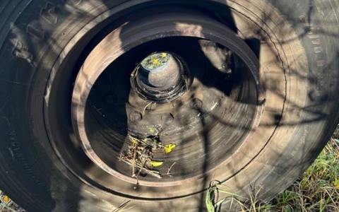 POL-PDLD: A65/NW-Nord - Reifen gelöst - Foto: presseportal.de