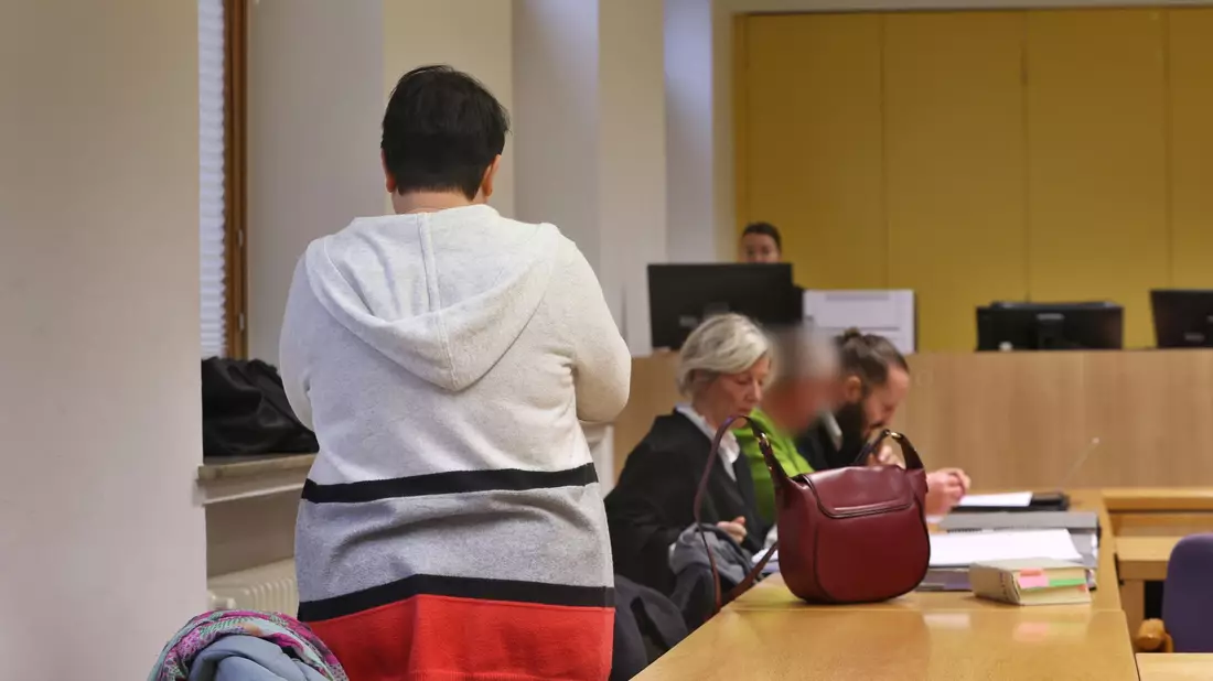 In Unterfranken starb ein Mädchen mutmaßlich an den Folgen von Unterernährung. Vor Gericht stehen nun die Eltern. - Bild: Karl-Josef Hildenbrand/dpa