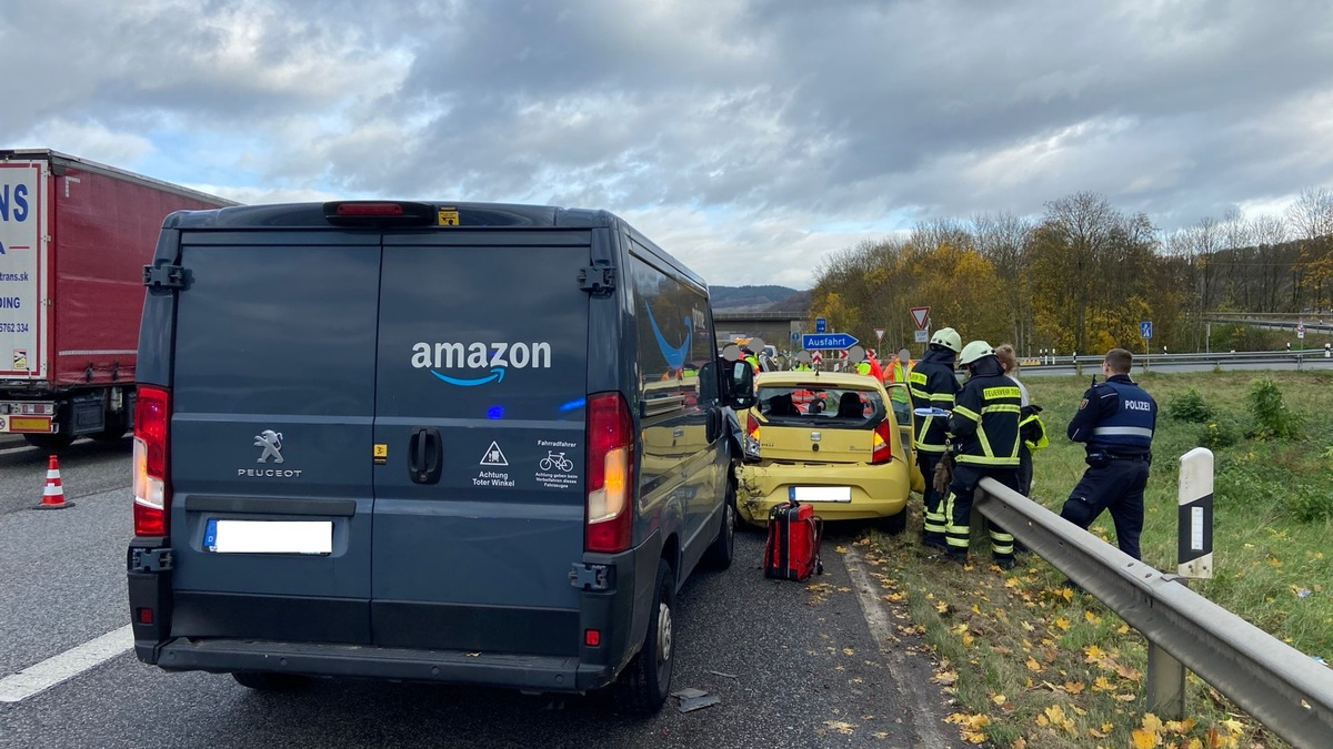 POL-PPTR: Verkehrsunfall mit Personenschaden - LKW-Fahrer bemerkt Unfall nicht - Foto: presseportal.de
