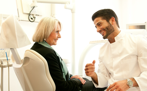 Zahnersatz im Ausland - Dr. Yasin Aktas verrät, warum günstig nicht immer der beste Weg ist - Foto: presseportal.de