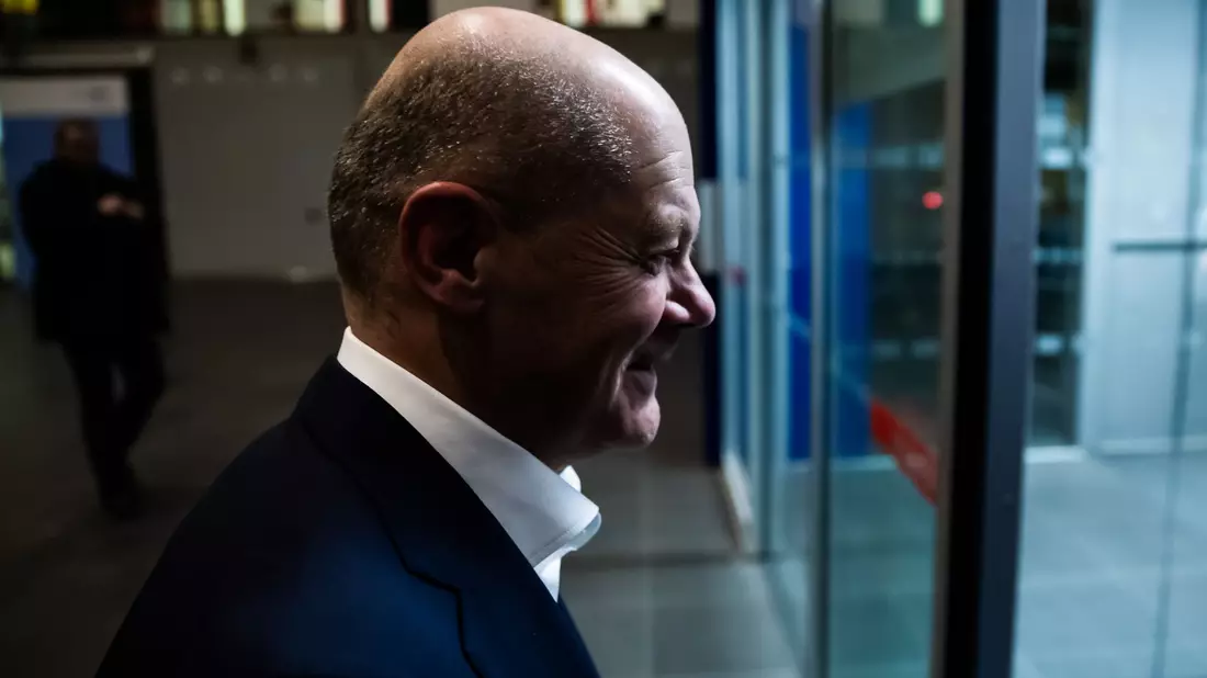 Zum zweiten Mal will Olaf Scholz als Kanzlerkandidat der SPD antreten. - Bild: Christoph Soeder/dpa