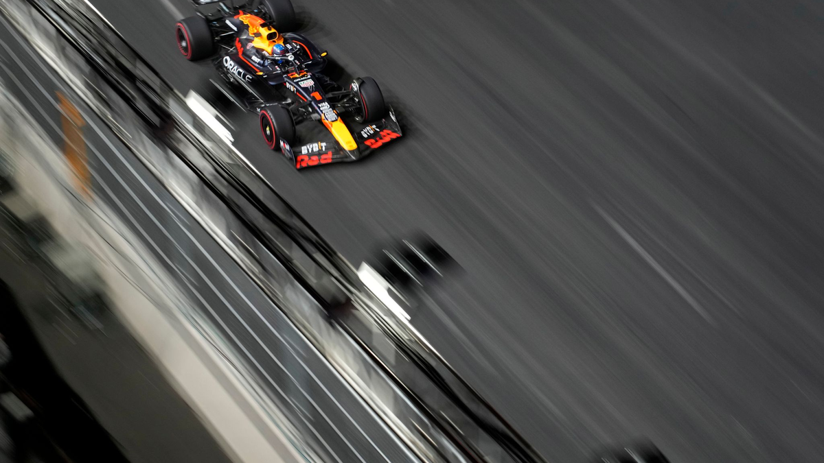 Die Strecke in Las Vegas führt an vielen berühmten Casinos vorbei. - Foto: John Locher/AP/dpa