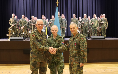 Kommandoübergabe Special Training Command EUMAM UA - Foto: presseportal.de