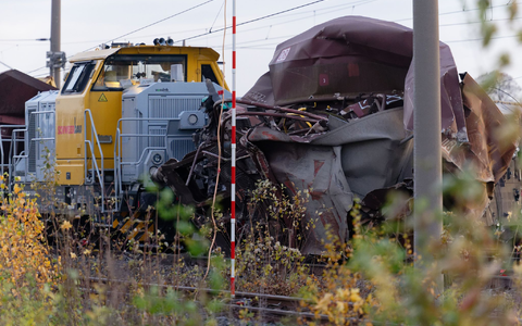 Die betroffene Bahnstrecke zwischen Köln und Aachen bleibt wohl tagelang gesperrt. - Foto: Henning Kaiser/dpa