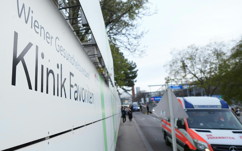 Nahe der Klink wurde einem Medienbericht zufolge die Leiche eines Kindes entdeckt. - Foto: Georg Hochmuth/APA/dpa