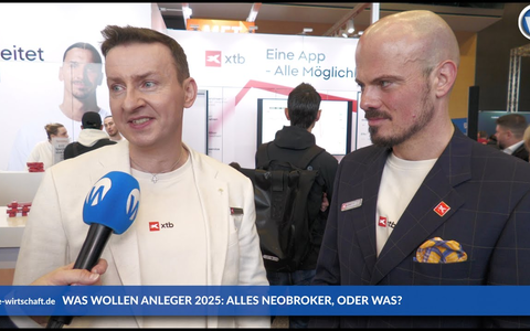 Jens Chrzanowski/ Jens Klatt (XTB): Bei uns gibt es für Neukunden 4,2 Prozent Zinsen - Foto: inside-wirtschaft.de Jens Chrzanowski/ Jens Klatt (XTB): Bei uns gibt es für Neukunden 4,2 Prozent Zinsen - Foto: inside-wirtschaft.de