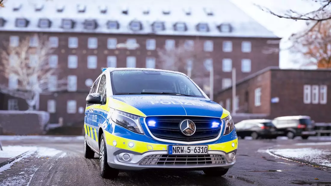POL-RE: Kreis Recklinghausen/Bottrop: Viele Unfälle durch Glatteis und Schnee - Polizei appelliert zur Vorsicht - Bild: presseportal.de