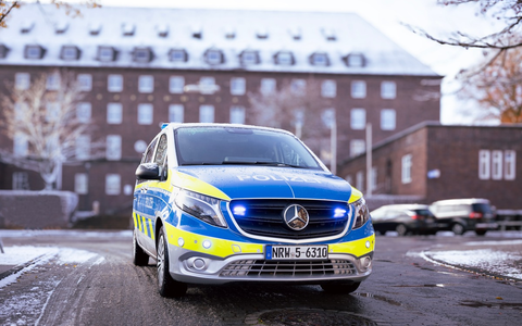 POL-RE: Kreis Recklinghausen/Bottrop: Viele Unfälle durch Glatteis und Schnee - Polizei appelliert zur Vorsicht - Foto: presseportal.de