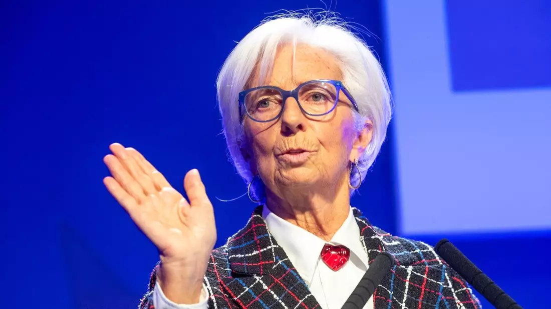  EZB-Präsidentin Christine Lagarde sieht einen Handlungsdruck in Europa. - Bild: Helmut Fricke/dpa