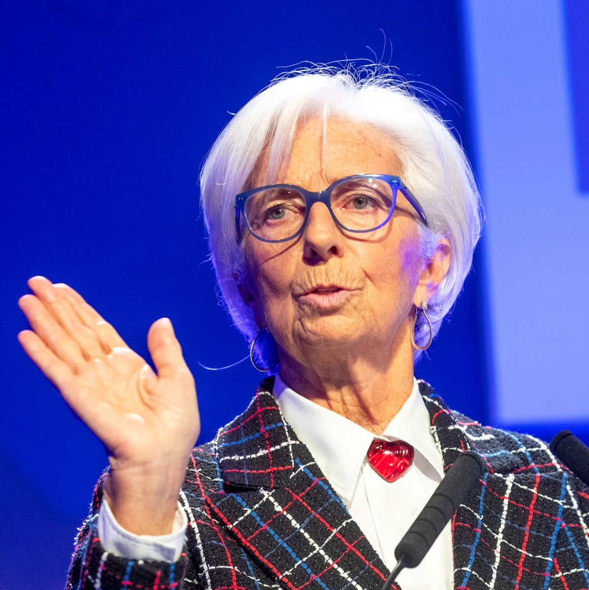  EZB-Präsidentin Christine Lagarde sieht einen Handlungsdruck in Europa. - Foto: Helmut Fricke/dpa