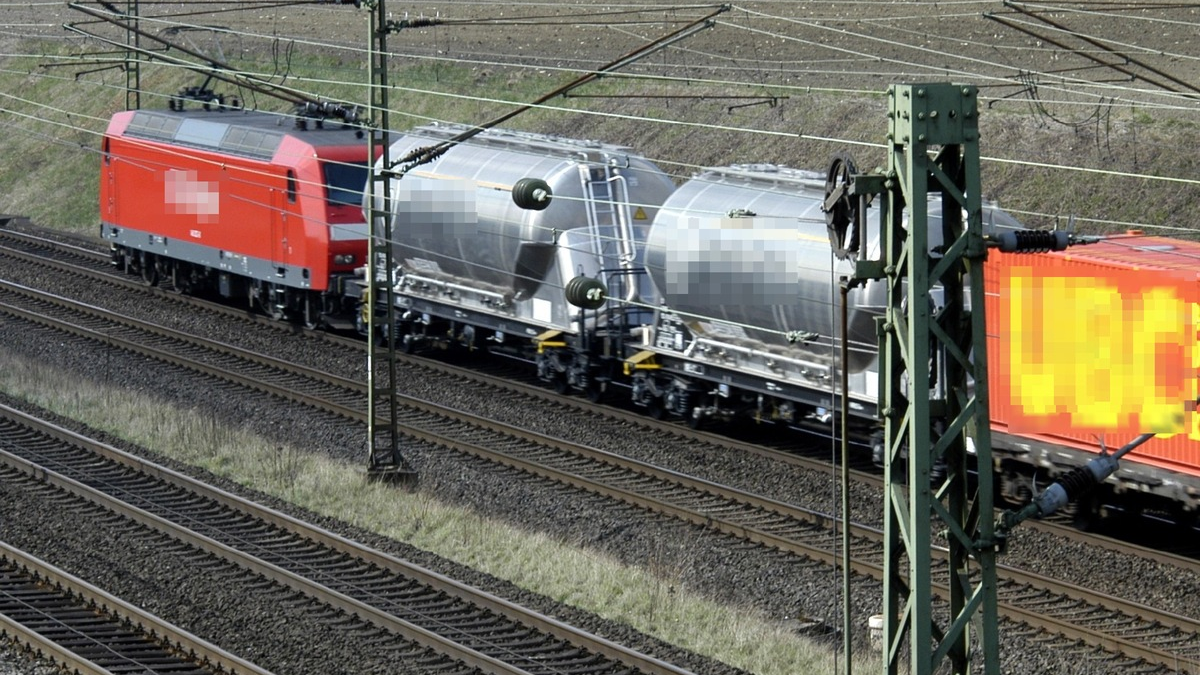 HZA-UL: Stromversorger muss Bahnstrom nachversteuern - Foto: presseportal.de