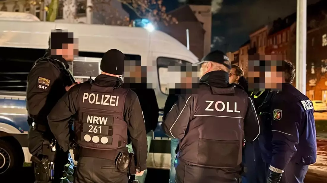 POL-DU: Dellviertel: Behördenübergreifender Schwerpunkteinsatz zeigt Wirkung - #LEBEN - Bild: presseportal.de
