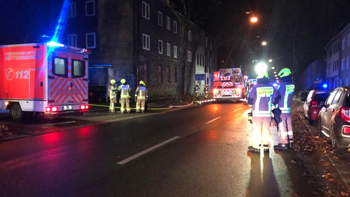 FW-BOT: Kellerbrand in einem Mehrfamilienhaus - Foto: presseportal.de