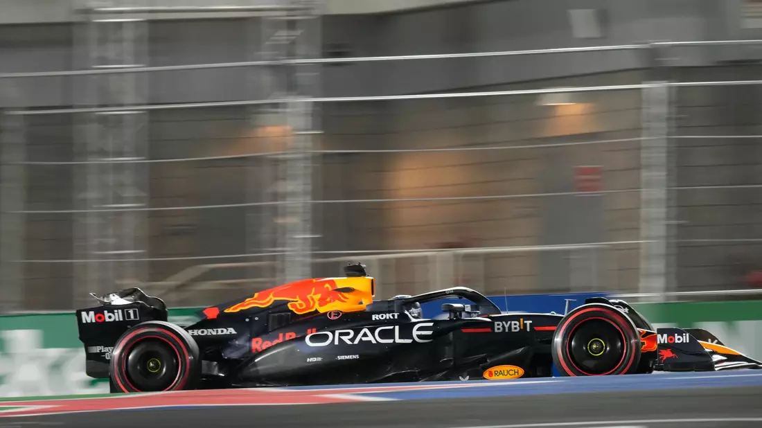 Lando Norris hat noch theoretisch Chancen auf den WM-Titel - groß sind sie nicht.  - Bild: Matt York/AP