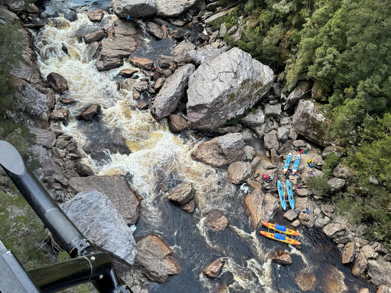 Bei einem verunglückten Kajakfahrer musste das Bein amputiert werden. - Foto: --/tasmania police/dpa