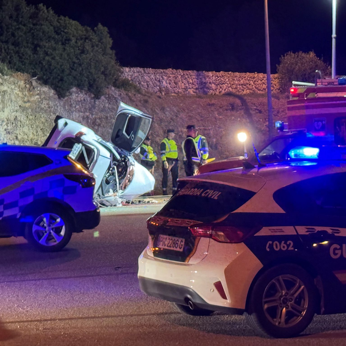Bei einem Unfall auf Menorca gab es mehrere Tote (Handout-Foto). - Foto: Tolo Mercadal/dpa