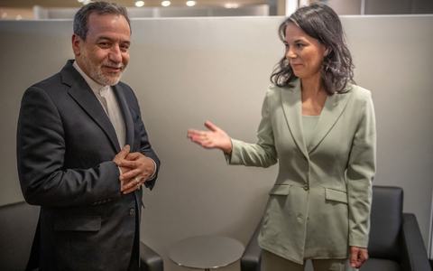 Außenministerin Baerbock hatte Ende September noch mit ihrem iranischen Kollegen gesprochen. (Archivbild) - Foto: Michael Kappeler/dpa