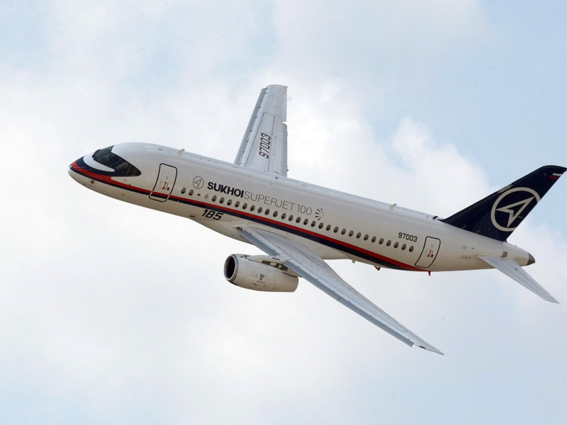 Vermutlich wegen schlechten Wetters prallte die Maschine unsanft auf die Landebahn. (Archivbild) - Foto: picture alliance / dpa