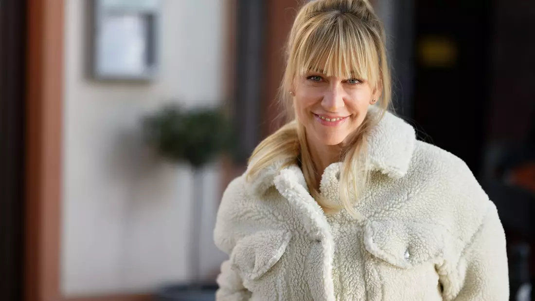 Fast von Anfang an dabei: Isabell Hertel stieg in Folge 55 bei «Unter uns» ein. - Bild: Henning Kaiser/dpa