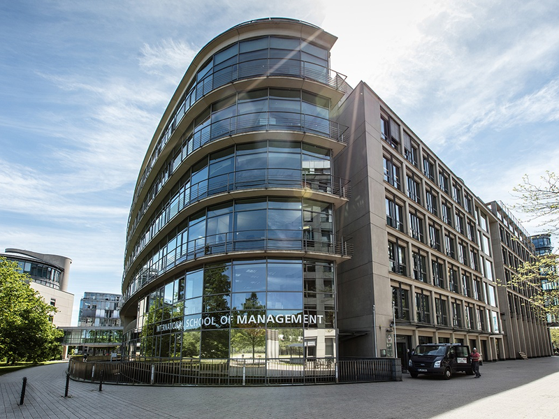 Impulsvorträge beim Studieninformationstag am Campus Köln, International School of Management (ISM) - Foto: presseportal.de