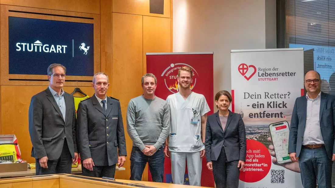 FW Stuttgart: Jetzt Lebensretter werden - App-basierte Ersthelferalarmierung in Stuttgart verfügbar - Bild: presseportal.de