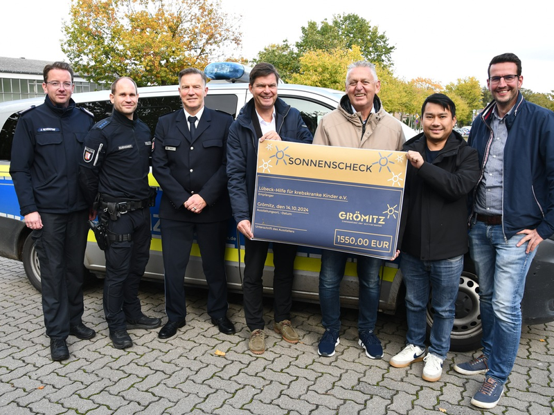 POL-HL: HL-OH / Pritschen und Baggern für den guten Zweck: Beachvolleyballturnier der Polizeidirektion Lübeck in Grömitz - Foto: presseportal.de