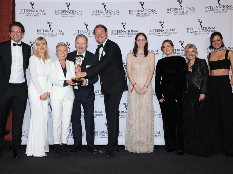 Constantin Film-Produktion Liebes Kind für Netflix gewinnt International Emmy - Foto: presseportal.de