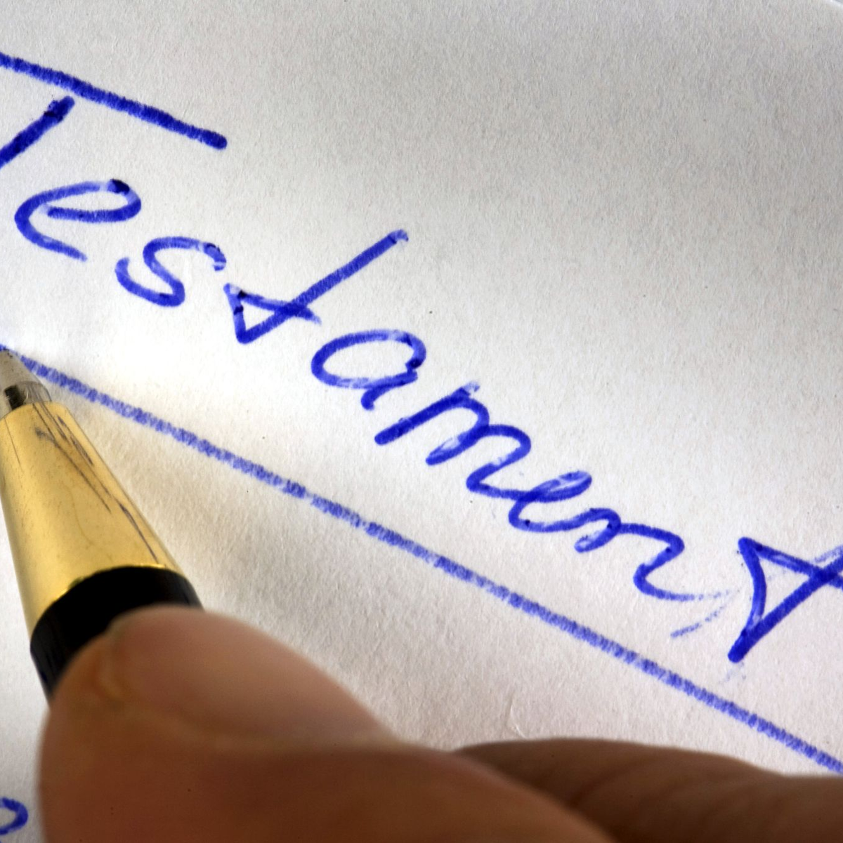 Nur wenige regeln ihren Nachlass (Symbolbild) - Foto: Jens Büttner/zb/dpa