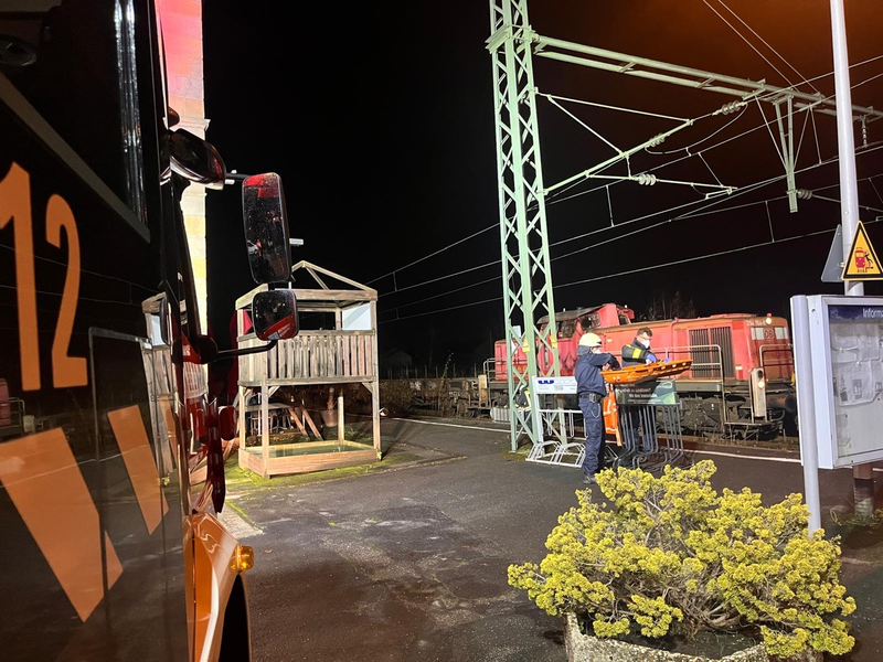 FW-EN: Lokführer kollabiert - Feuerwehr unterstützt bei der Rettung - Foto: presseportal.de