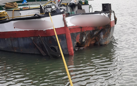 POL-DU: Duisburg/Köln: Schiffsunfall auf dem Rhein - hoher Sachschaden - Foto: presseportal.de