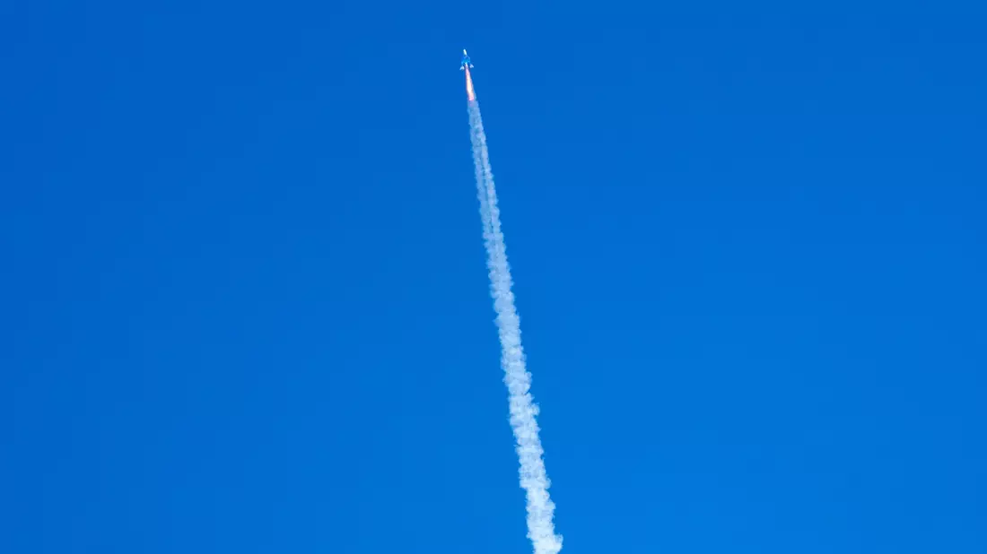 Wenn die Welt nicht genug ist, ist es vielleicht der Orbit. (Archivbild) - Bild: Andres Leighton/AP/dpa