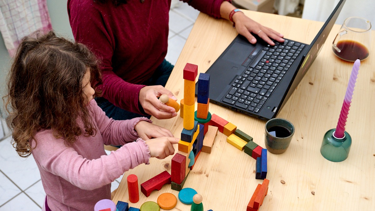 Chancen und Herausforderungen: Mütter mit Zuwanderungsgeschichte im Fokus - Foto: presseportal.de