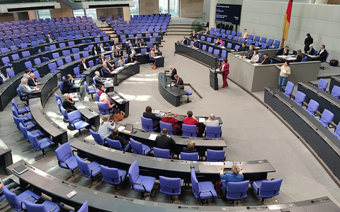 Bundestagssitzung (Archiv) - Foto: über dts Nachrichtenagentur