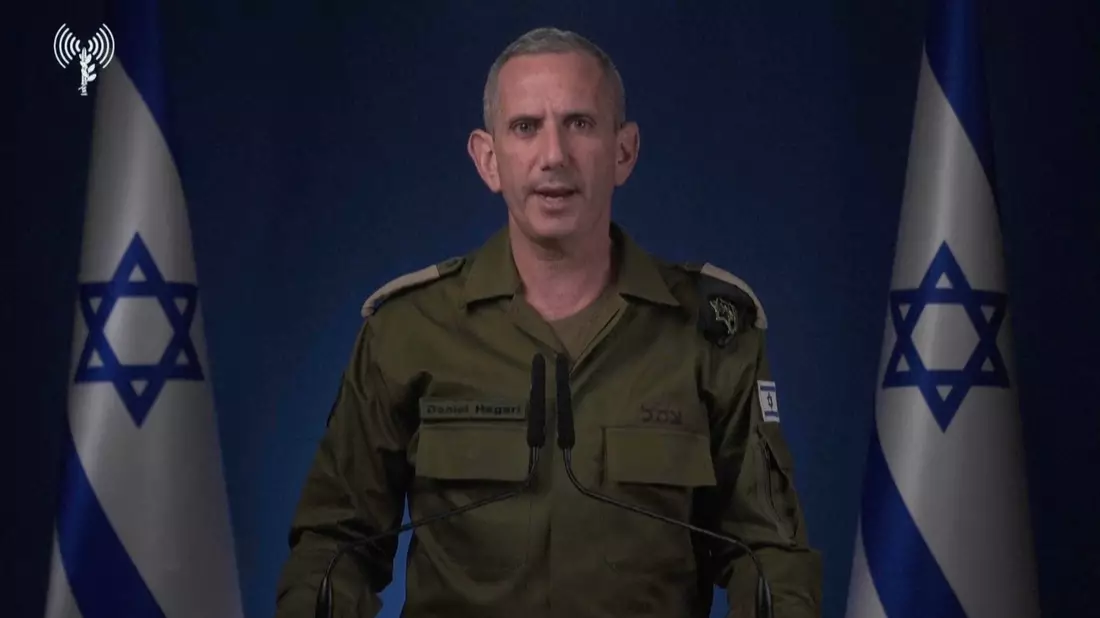 Jede Verletzung der Waffenruhe werde «mit Feuer beantwortet», sagt Israels Armeesprecher Hagari. (Archivbild) - Bild: Uncredited/Israel Defense Forces/AP/dpa